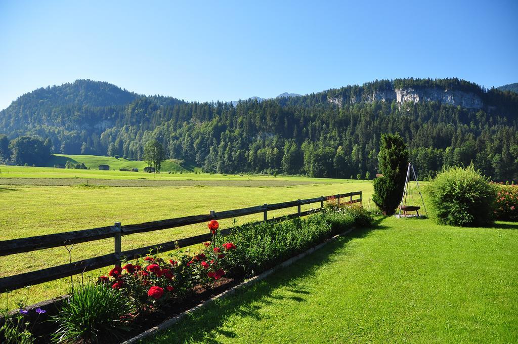 Roessle Appartement Bezau Bagian luar foto